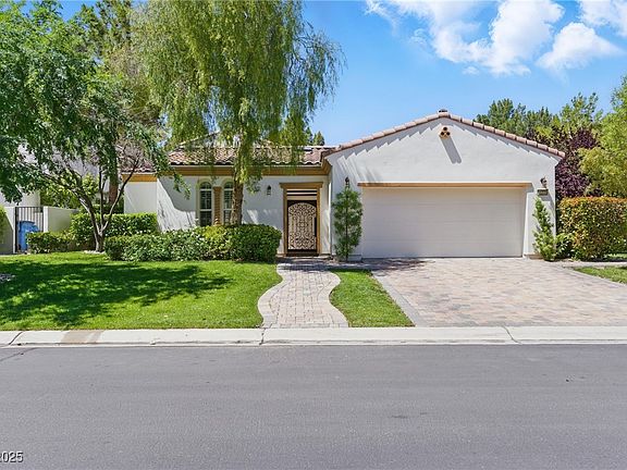 2nd image of 11775 Woodbrook Ct