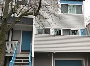 1 Irving Ter #1, Cambridge, MA 02138