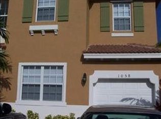 1058 NE 30th Ave, Homestead, FL 33033