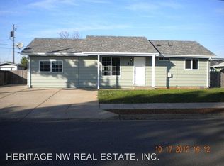 833 W Vine St, Lebanon, OR 97355