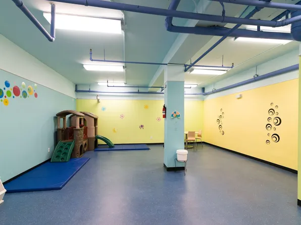 341 Monmouth Street image 17 of 17