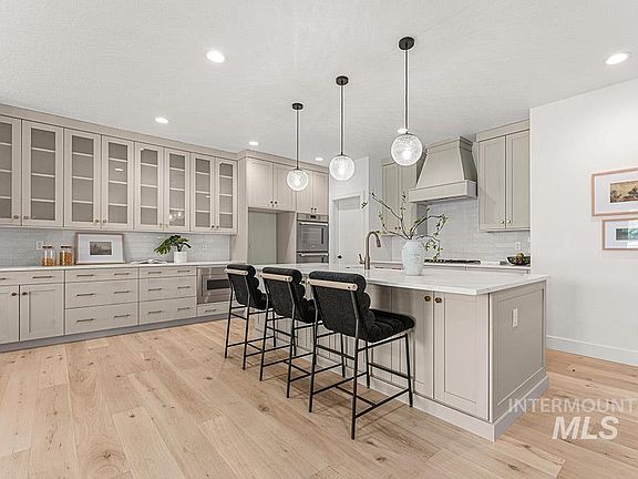 5th image of 864 N Gracie Ave Lot 11/3