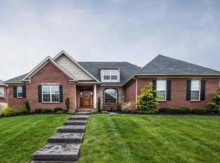 2301 Barnwell Ln, Lexington, KY 40513