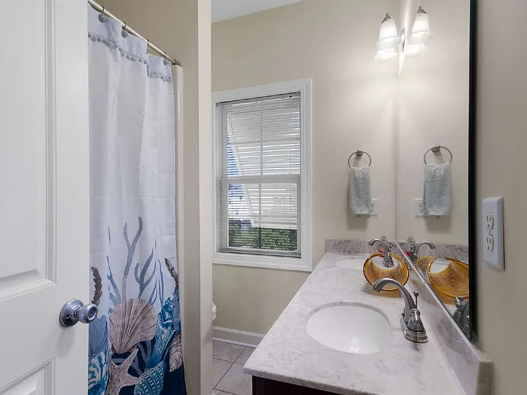 212 Bridgeview Ct #A — Photo 20