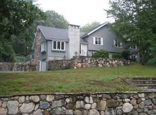 98 Forest St, North Andover, MA 01845