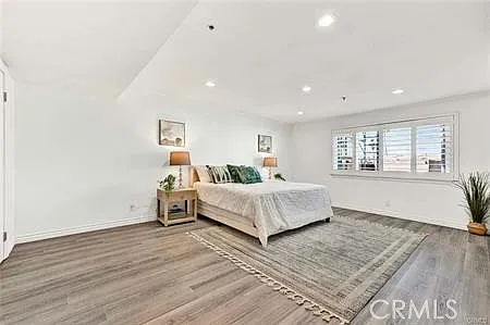16255 Pacific Cir — Photo 18