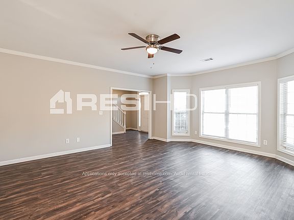 5th image of 1071 Fountain Glen Dr
