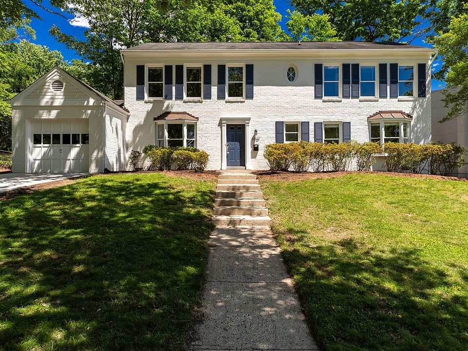 6021 Cairn Terrace, Bethesda, MD 20817