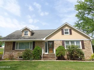 200 Frankmont Dr, Duncansville, PA 16635