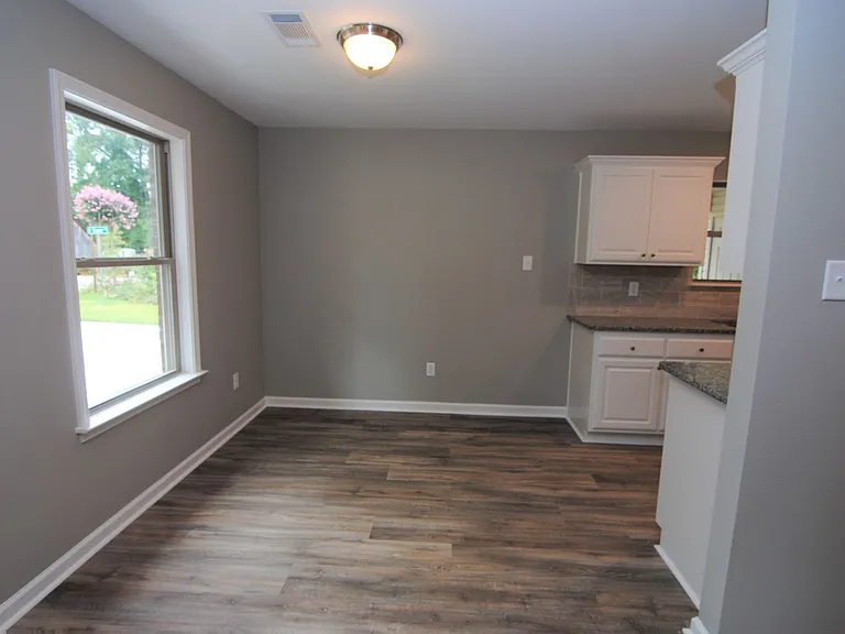 110 Gum Dr — Photo 3