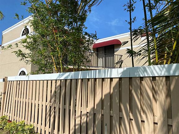 5th image of 3770 Village Dr Unit C