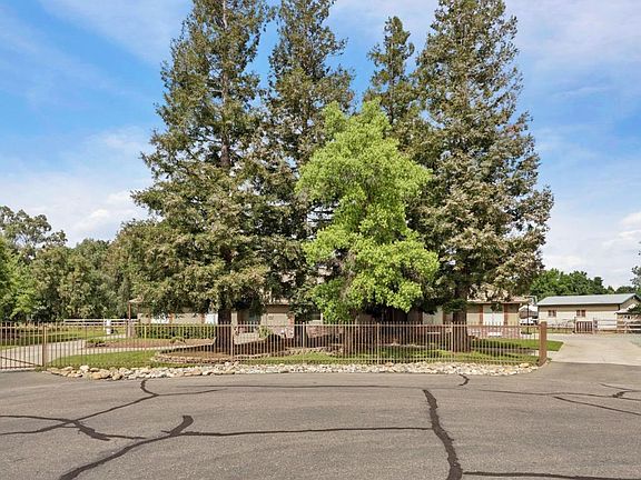 5th image of 12963 Springtime Ln