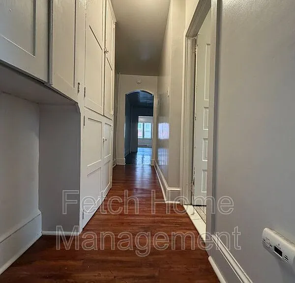 422 W King St #1 — Photo 6