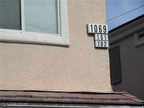 2nd image of 1069 Slate Crossing Ln Unit 2