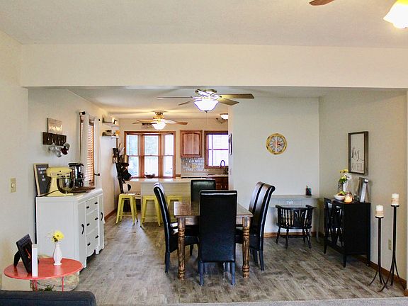 Open living/dining/kitchen