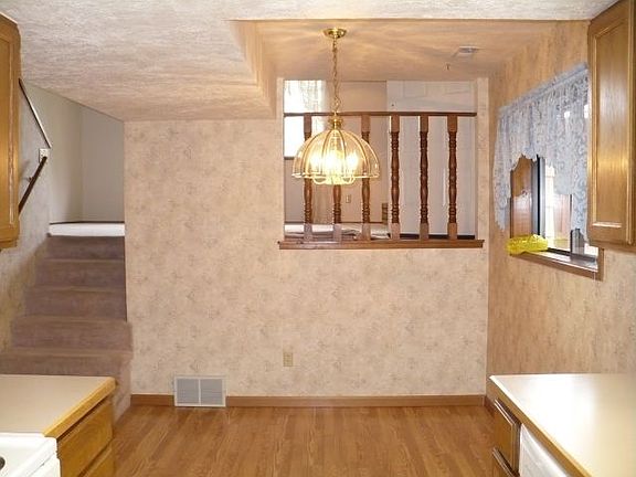 4th image of 3295 Granger Ave E APT 19