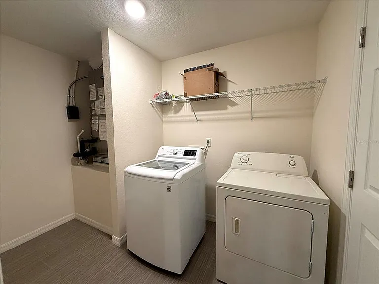 44 Pineapple Dr — Photo 7