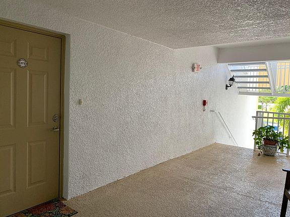 3rd image of 13180 Bella Casa Cir APT 273