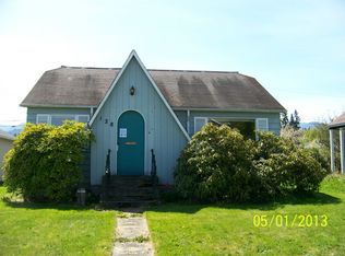 128 Motor Ave, Port Angeles, WA 98362