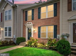 904 Deerberry Ct, Odenton, MD 21113