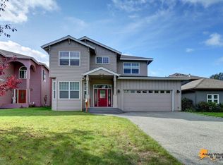 2924 Captain Cook Estates Cir, Anchorage, AK 99517