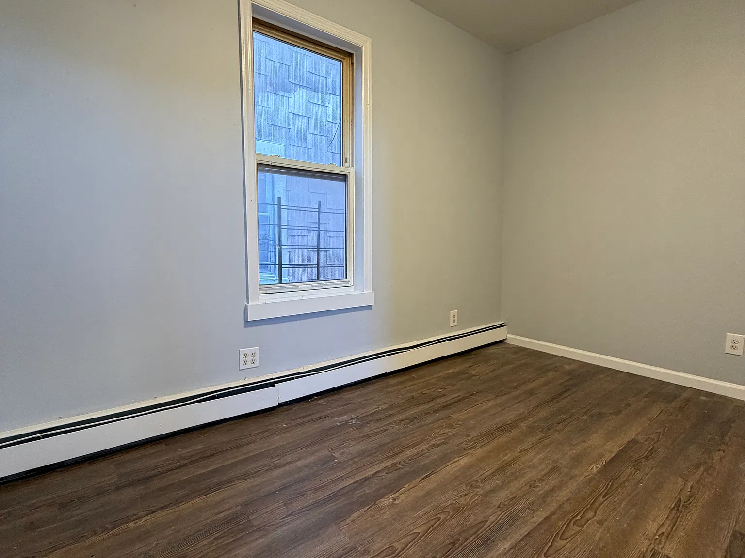 3 bed, $3,300 — Photo 3