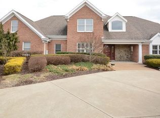 608 Oak Tree Ct, Bridgeville, PA