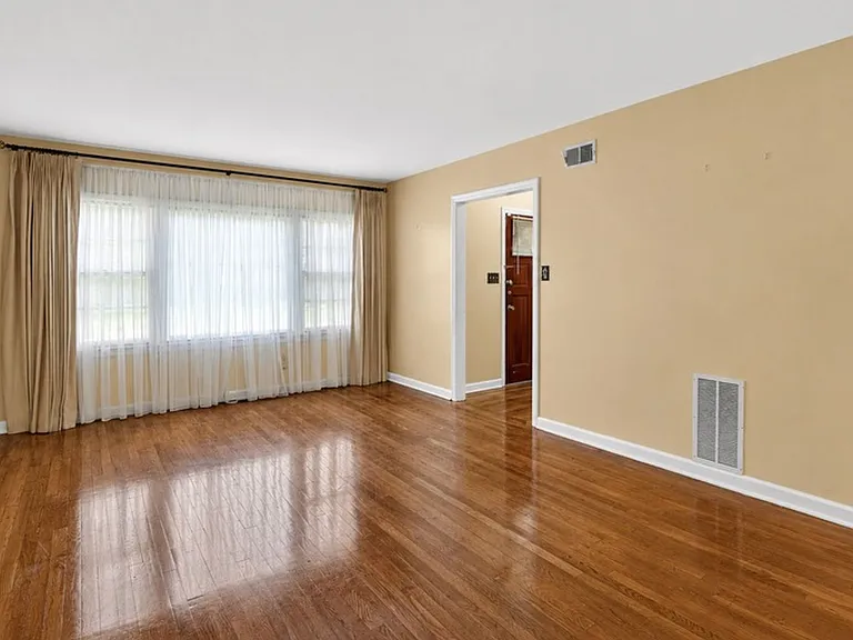 1802 Fitzgerald St — Photo 4