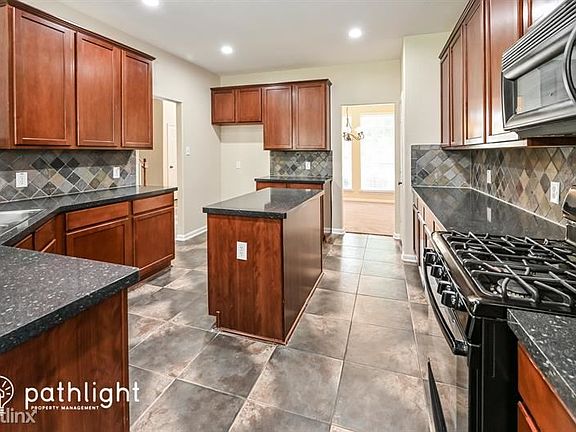 2nd image of 13603 Brighton Park Dr