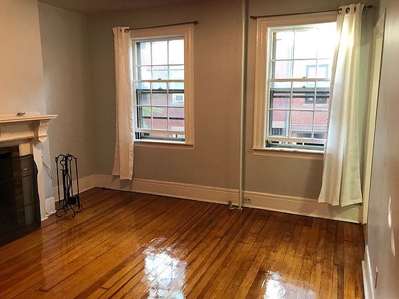 2nd image of 14 Melrose St #2