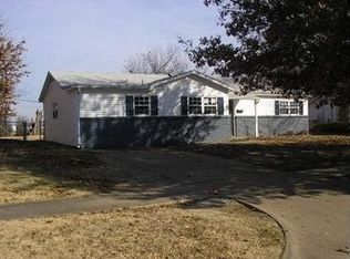 228 Kent Dr, Muskogee, OK 74403