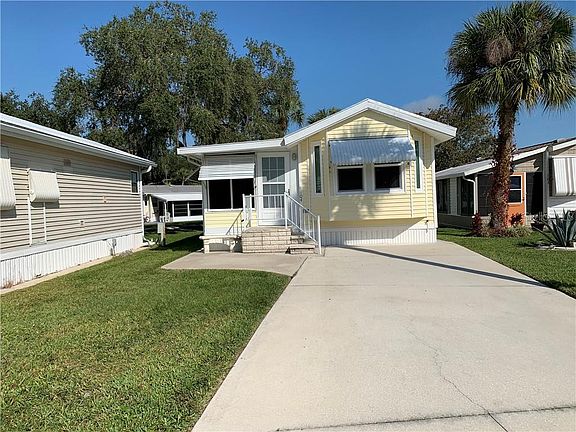 2nd image of 104 Bainbridge Dr