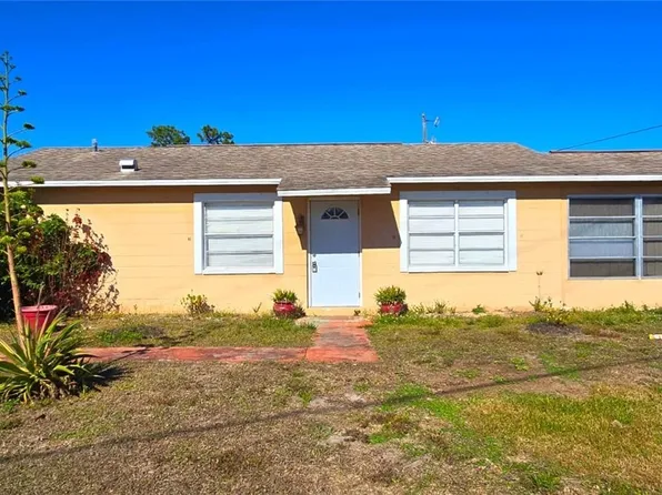 2251 E 10th St, Lehigh Acres, FL 33936