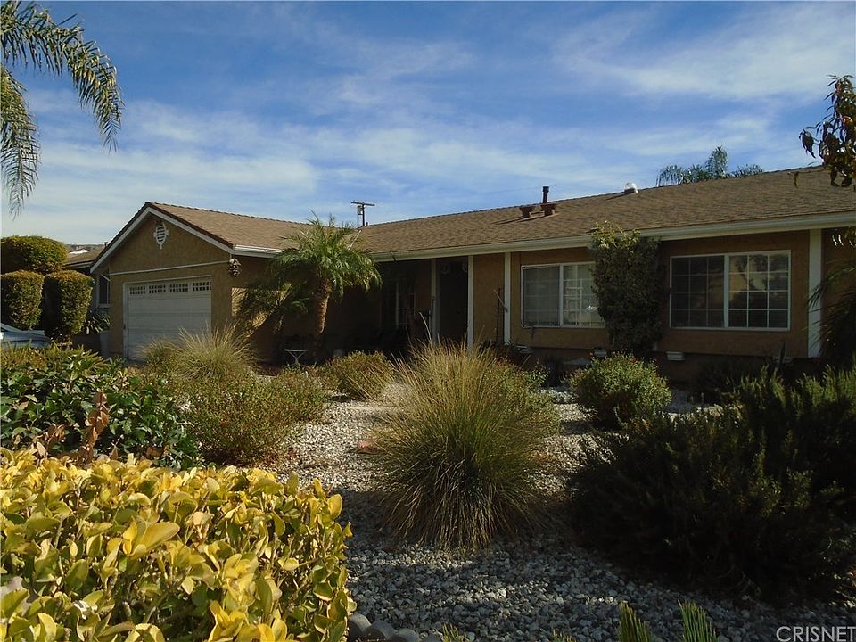 1st image of 11390 Kagel Canyon St
