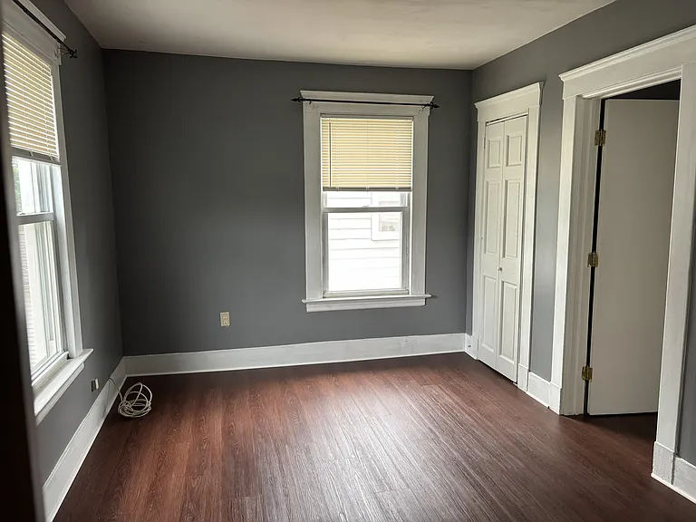 155 Leete St — Photo 15