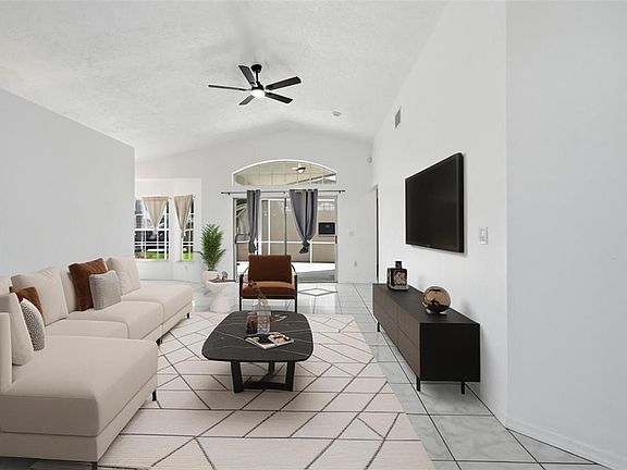 3rd image of 10542 Bucks Run