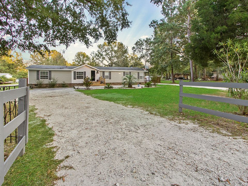 1st image of 106 Saint Germain Dr