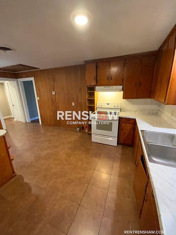 2 bed, 1.0 bath, 987 sqft, $800 — Photo 2