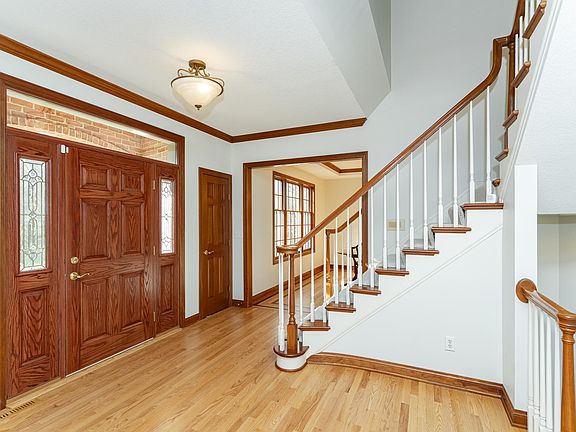 5th image of 75 River Bluff Pl NW