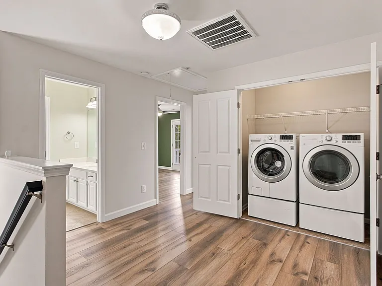 2055 Hemlock Dr #1 — Photo 21