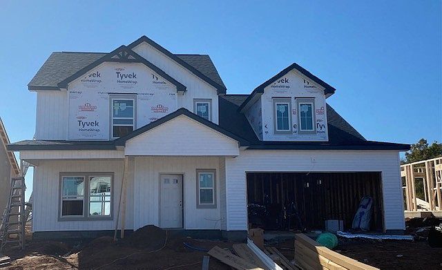 1st image of 526 Autumn Dr