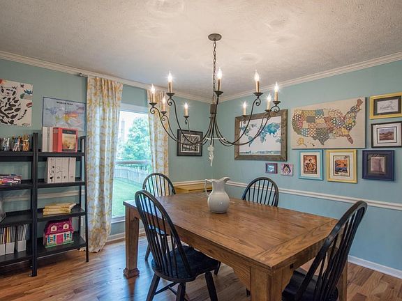 5th image of 5384 Whispering Oak Blvd