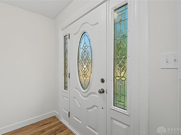 4th image of 5621 Andover Ave