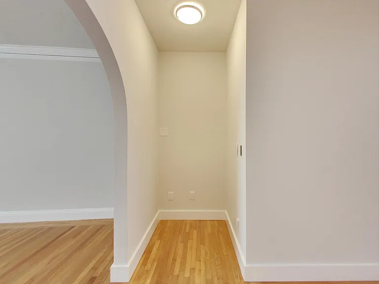 221 24th Ave #104 — Photo 18