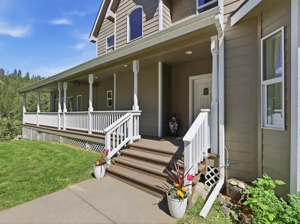 9516 E Day Rd, Mead, WA 99021