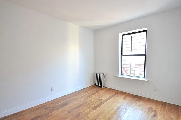 Rented by CITY SKYLINE REALTY INC | media 10