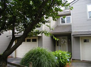 313D Ridgefield Cir, Clinton, MA 01510