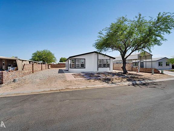 4th image of 12773 E 45th Dr