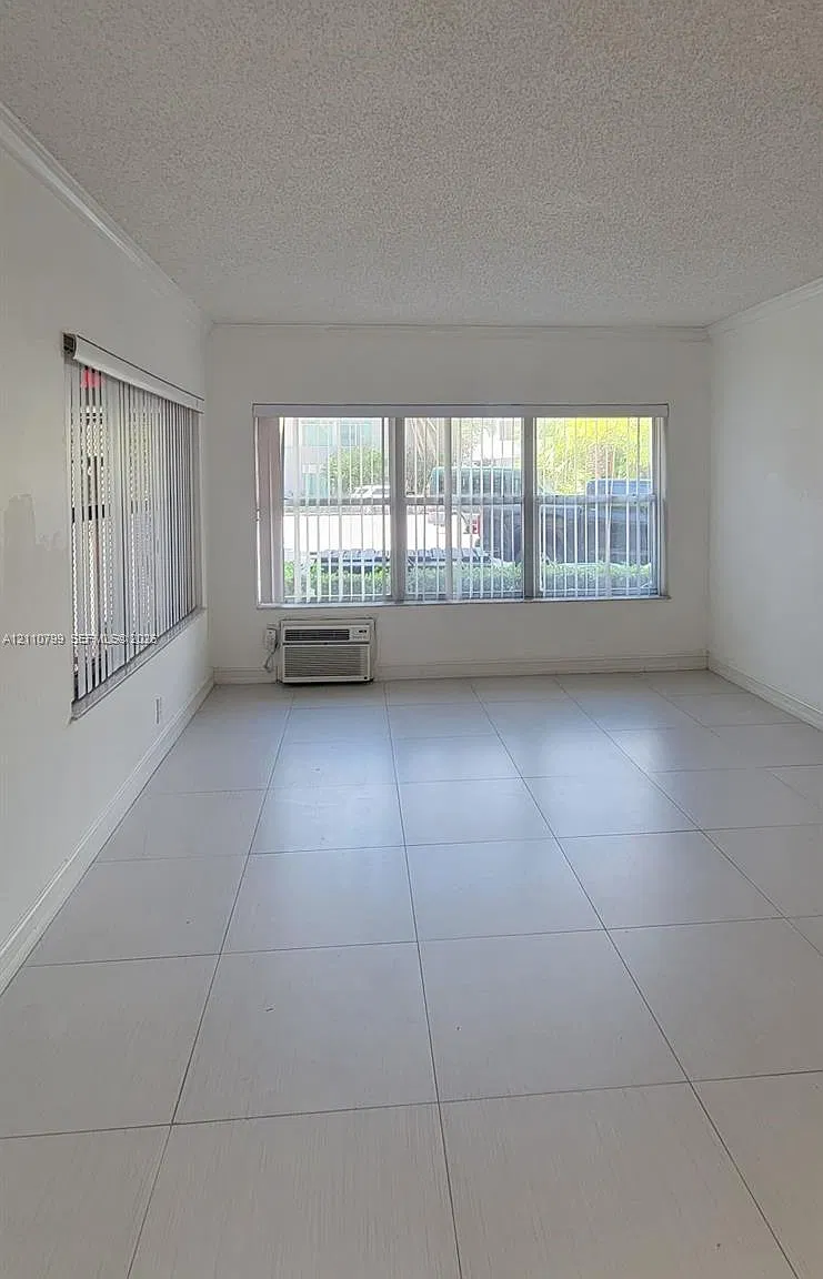 Seaside Terrace Condo — Photo 4