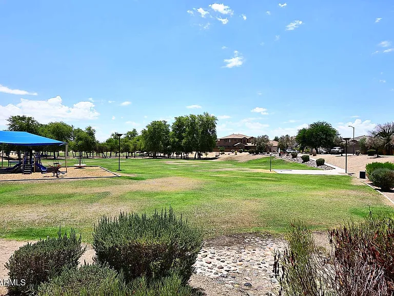17430 W Yavapai St — Photo 41